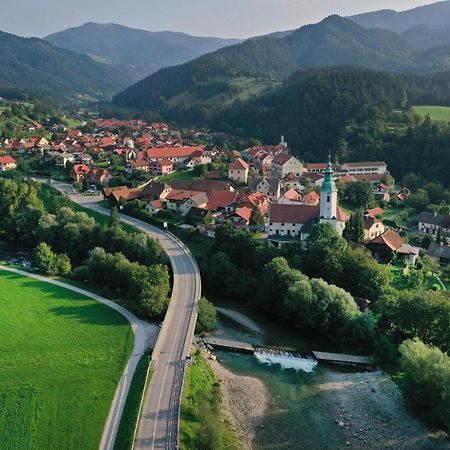 LjubnoTourist Farm Kolar别墅 外观 照片